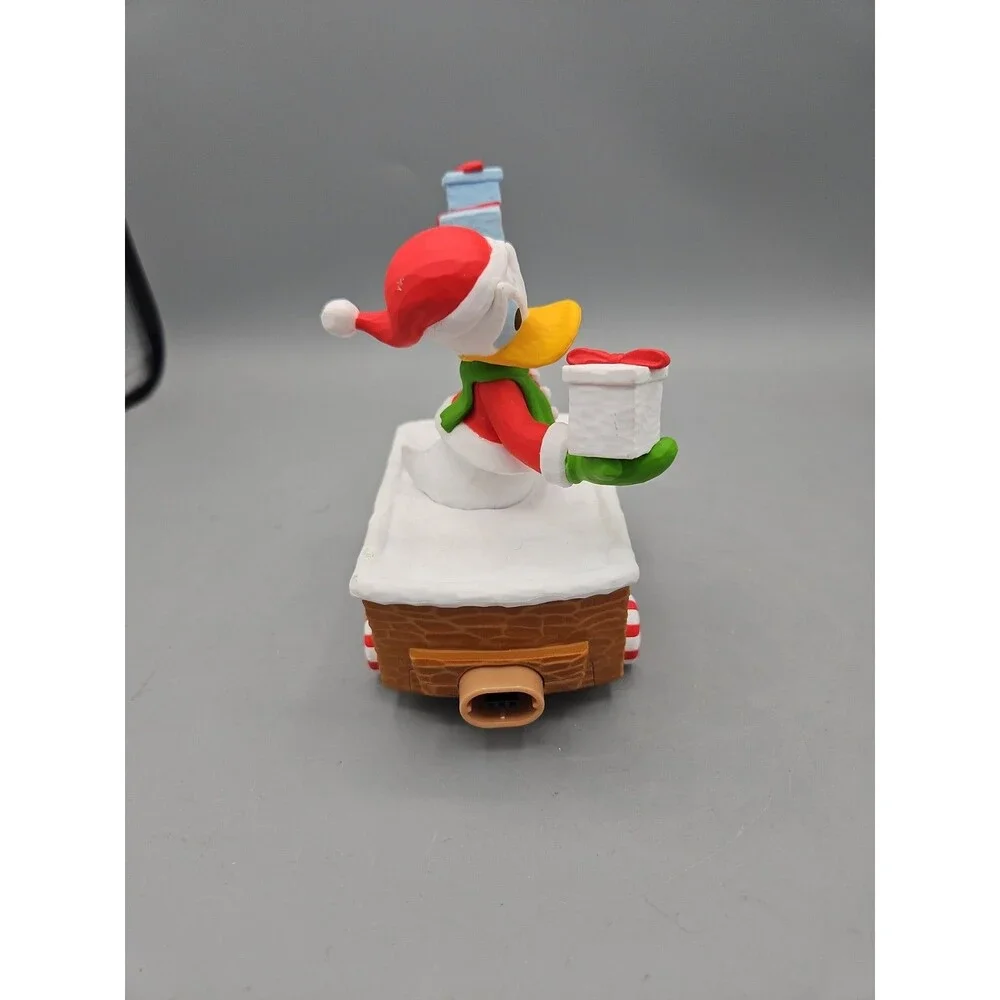 Hallmark Donald Duck Disney 2016 Train Express Band Music Motion